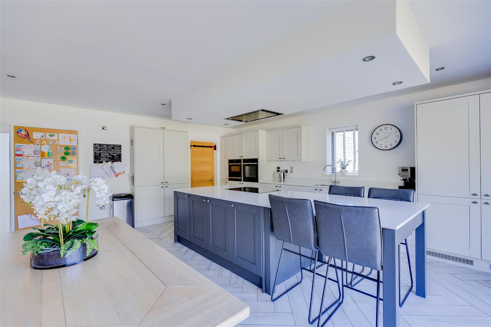 Craig Yr Eos Avenue, Ogmore by Sea, Vale of Glamorgan, CF32 0PF